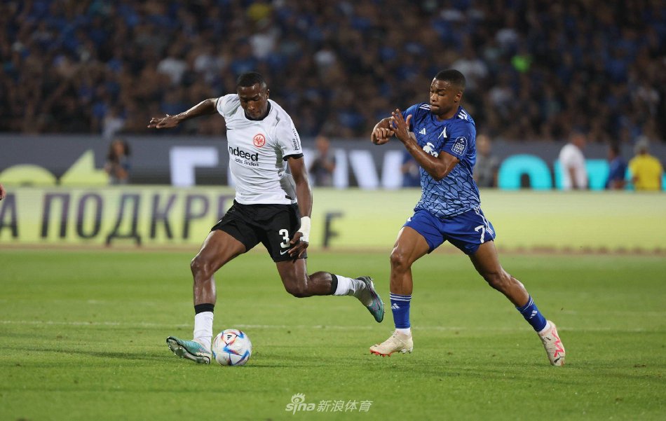 年轻核心的 年轻核心的